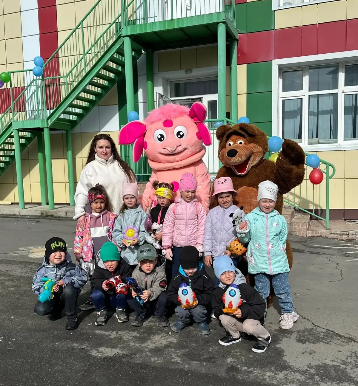 С Днём защиты детей, дорогие ребята!
