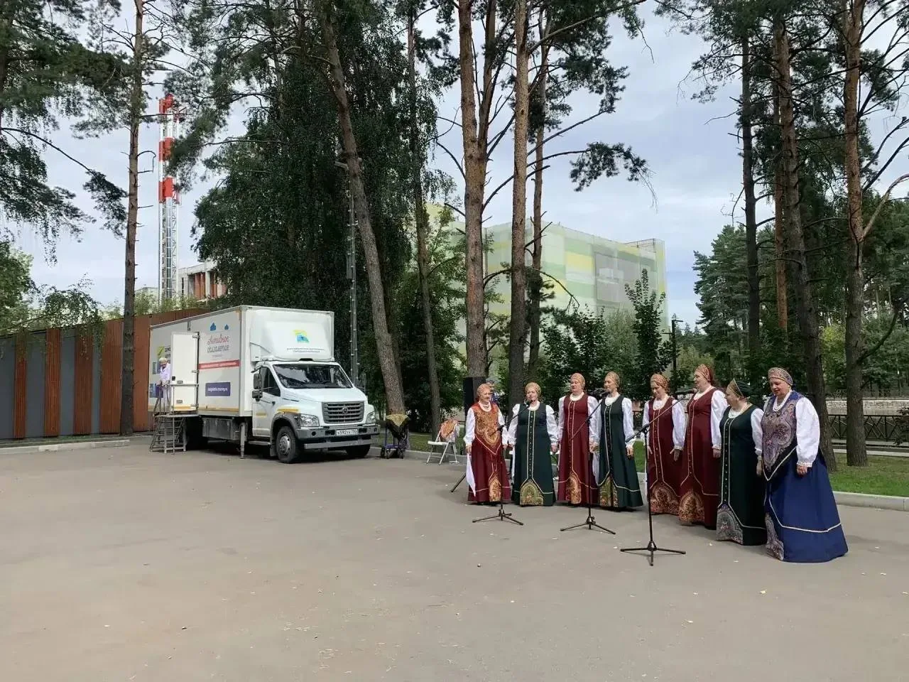 В городском парке прошла акция Центра медицины здорового долголетия и профилактики Домо...