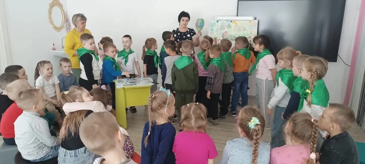 🍀 25 апреля — Всероссийский «День Эколят»! 🍀  Сегодня в нашей группе произошло по-настоящему знамена