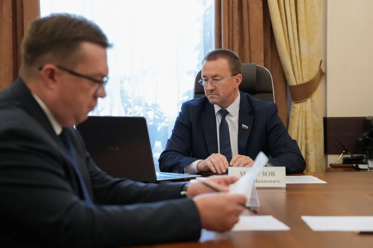 Спикер Воронежской облдумы Юрий Матузов взял на контроль обращения жителей о благоустро...