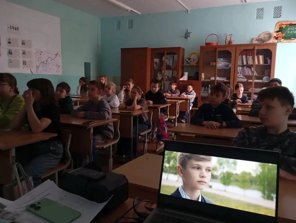 📽📽📽     📽📽📽 Международный культурно-гуманитарный проект "О будущем" "Кино уроки в школе России"  🤔 Ч