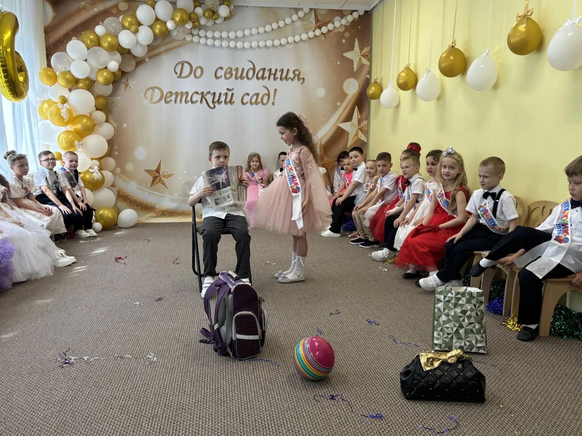 🌺Первый выпускной!🎉       21 мая у выпускников группы N 2 дошкольного отделения 37 прошел долгожданн