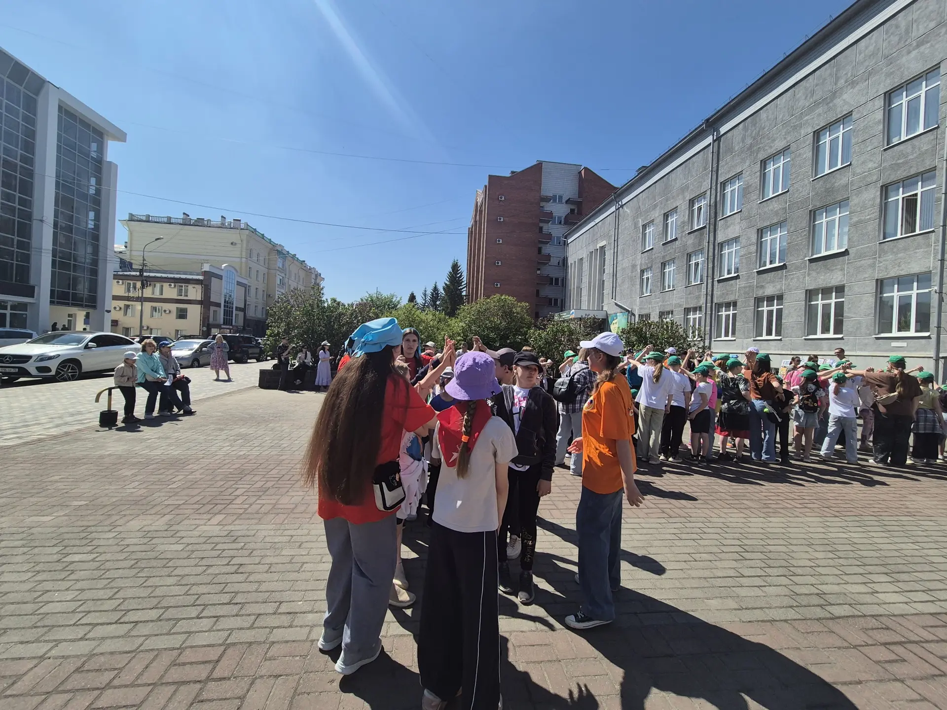 🎈🎈🎈 1июня, в Международный день защиты детей, Томская областная библиотека имени А.С.Пушкина стал