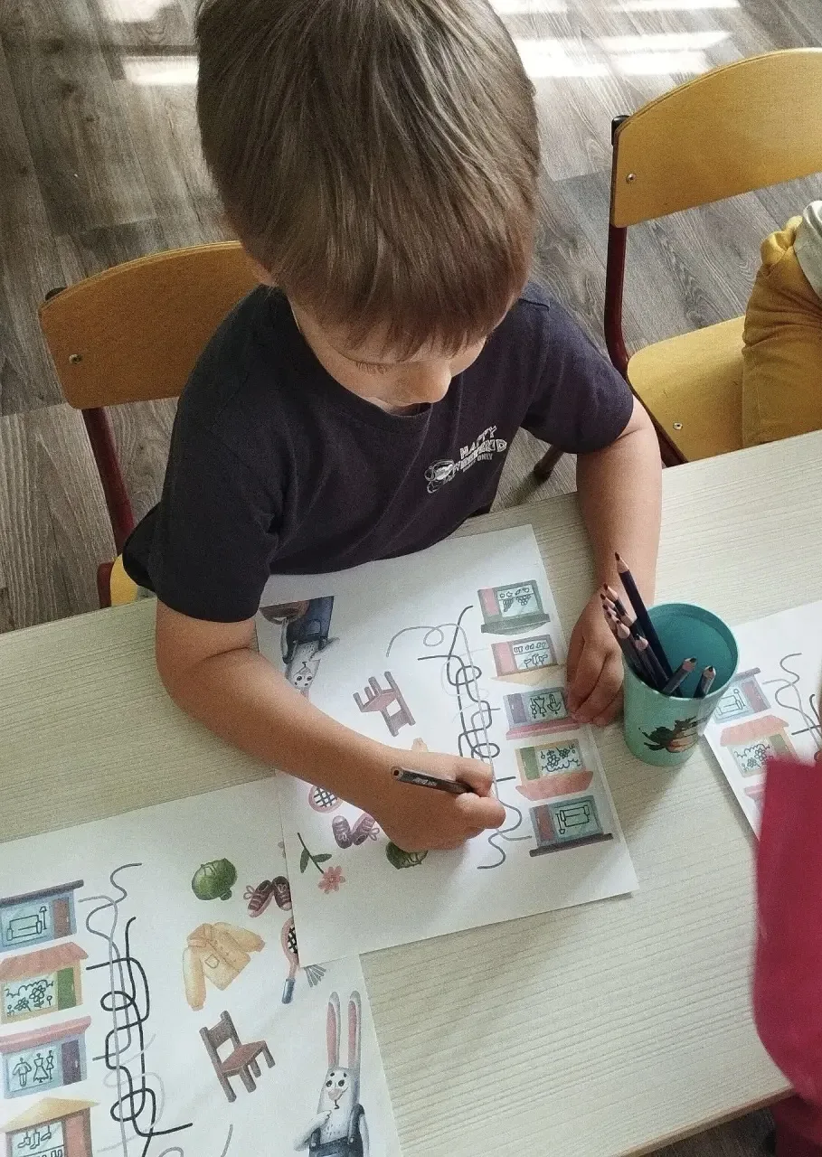В младше-средней группе нашего детского сада ребята продолжают знакомиться с основами финансовой гра