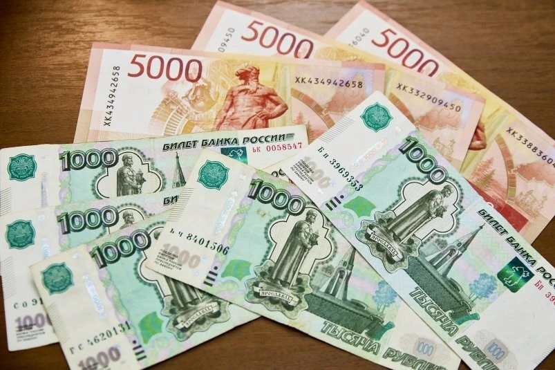 ⚡️ Сотрудника энергокомпании восстановили на работе и выплатили почти 2 млн рублей