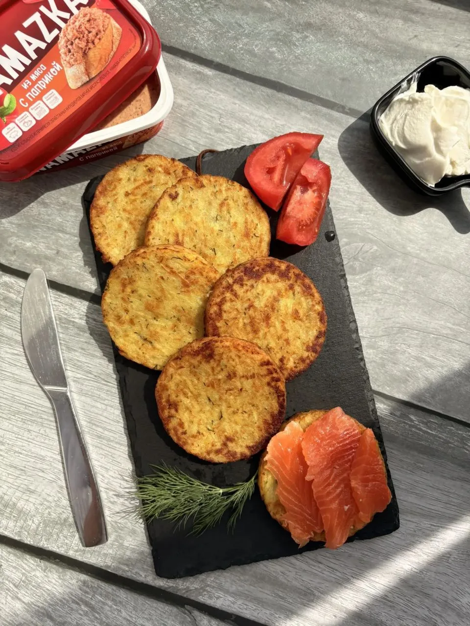 ВЫ НАВЕРНО УЖЕ УСПЕЛИ ОЦЕНИТЬ НАСКОЛЬКО ВКУСНЫЕ У НАС ДРАНИКИ С ЗЕЛЕНЬЮ?!