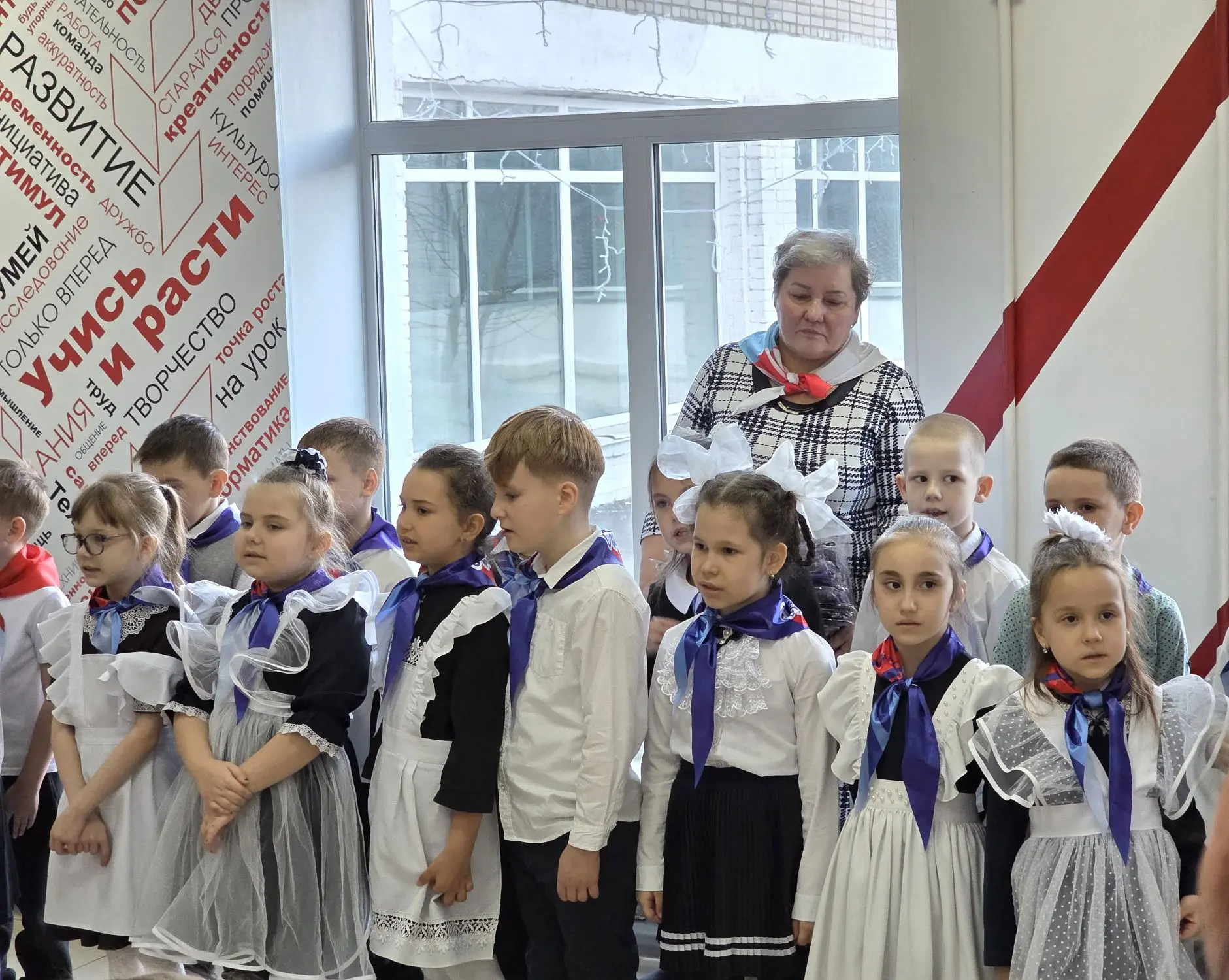🌟Сегодня в стенах нашей школы состоялось по-настоящему тёплое и торжественное событие — вручение атр