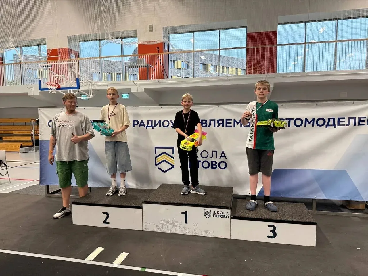🏁 Открытое первенство школы «ЛЕТОВО» по радиоуправляемым шоссейным автомоделям 🏁  В минувшие выходны