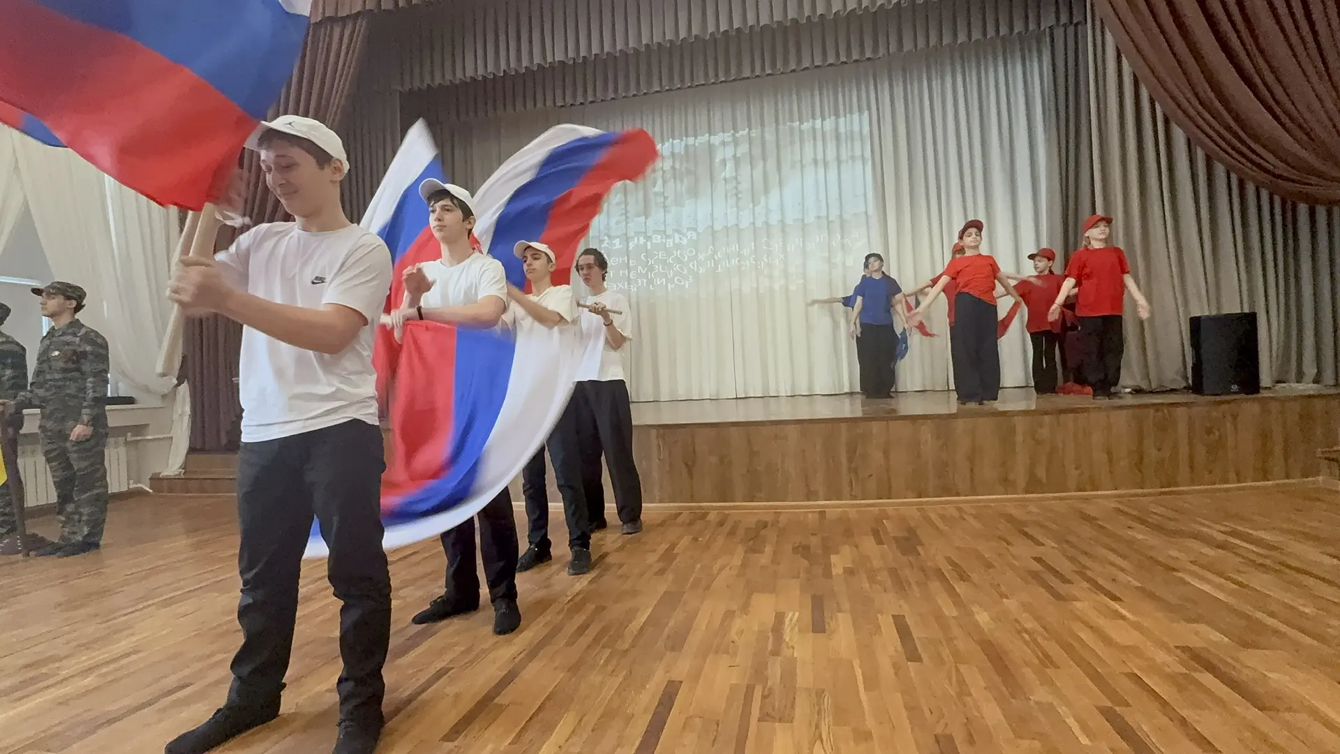 🇷🇺 Час памяти, посвященный освобождению Ставрополя 🇷🇺  Сегодня в актовом зале нашей гимназии прошел 