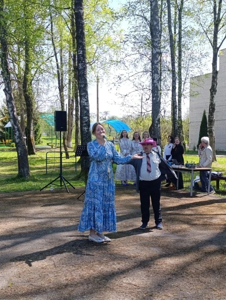 🎼Праздник Победы и песни военных лет  🏡🎤В преддверии Дня Победы в Дрюцком психоневрологическом интер