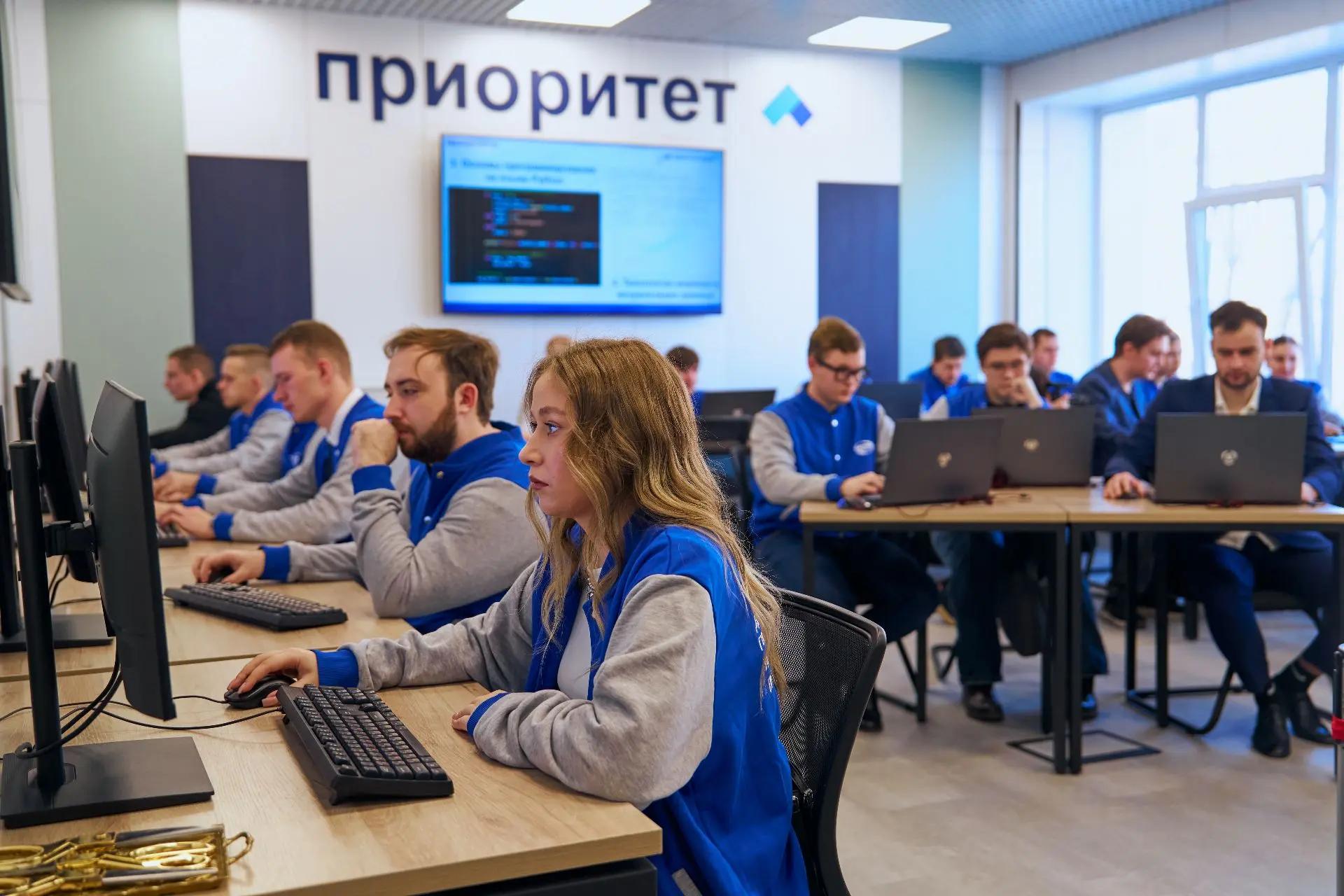 В ДВГУПС открыли новые образовательные пространства, где студенты будут учиться информационному моде