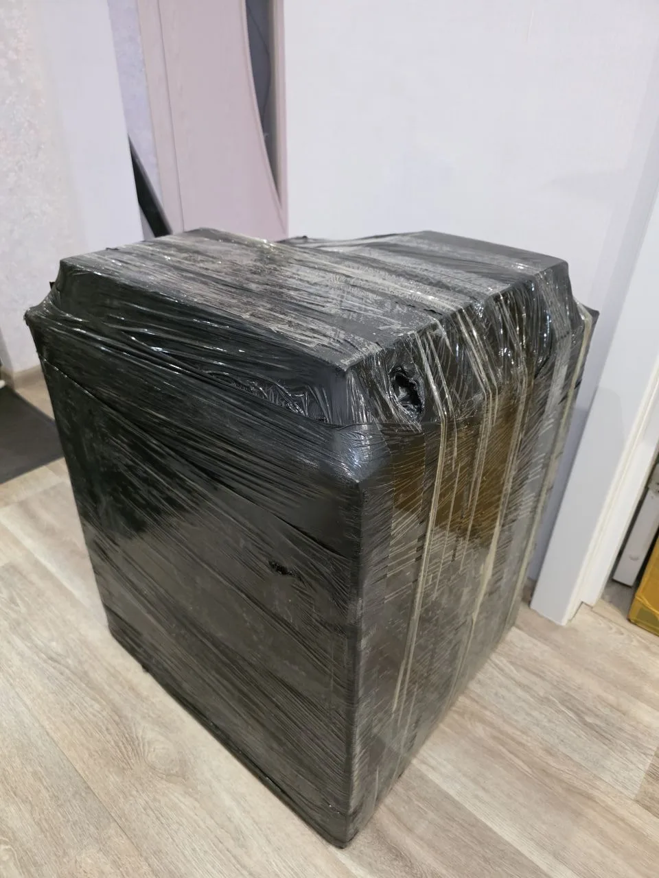 Внимание вопрос: что в черном ящике? 📦📦📦