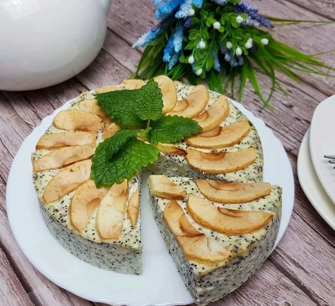 ТВОРОЖНАЯ ЗАПЕКАНКА С ЯБЛОКОМ