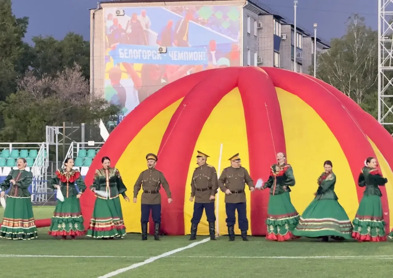⚡️Концерт на стадионе «Амурсельмаш» прошел в Белогорске. 

Это первое подобное мероприятие, организо
