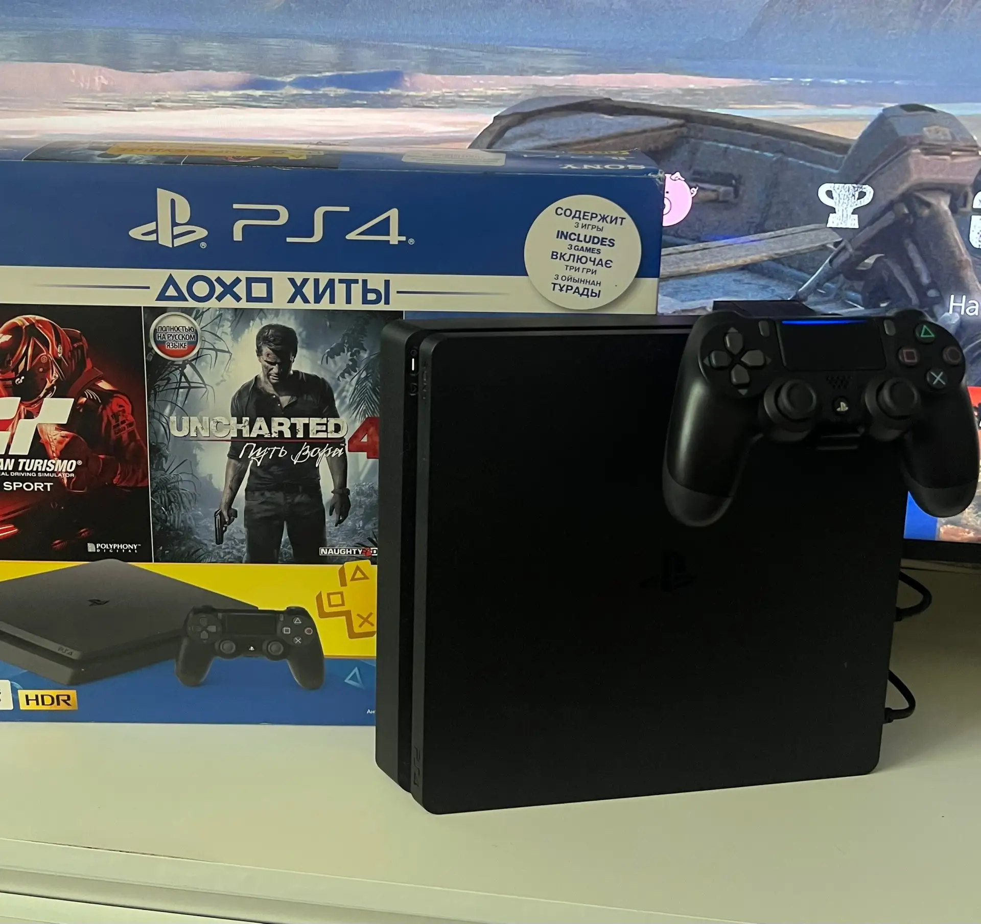 Продам Sony PlayStation 4 slim 1000gb