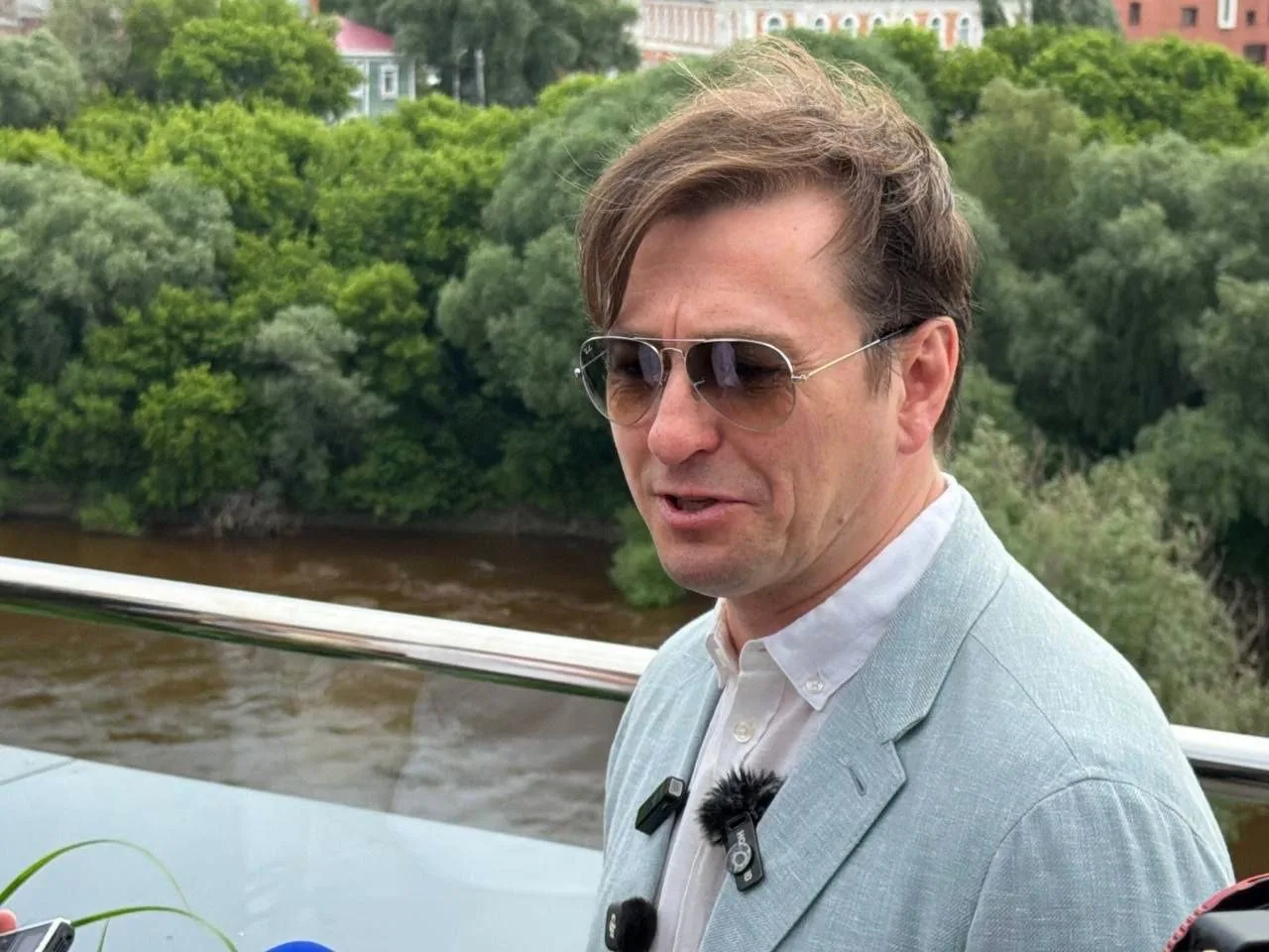 🎭Сергей Безруков приехал в Омск вместе с Театральным поездом.