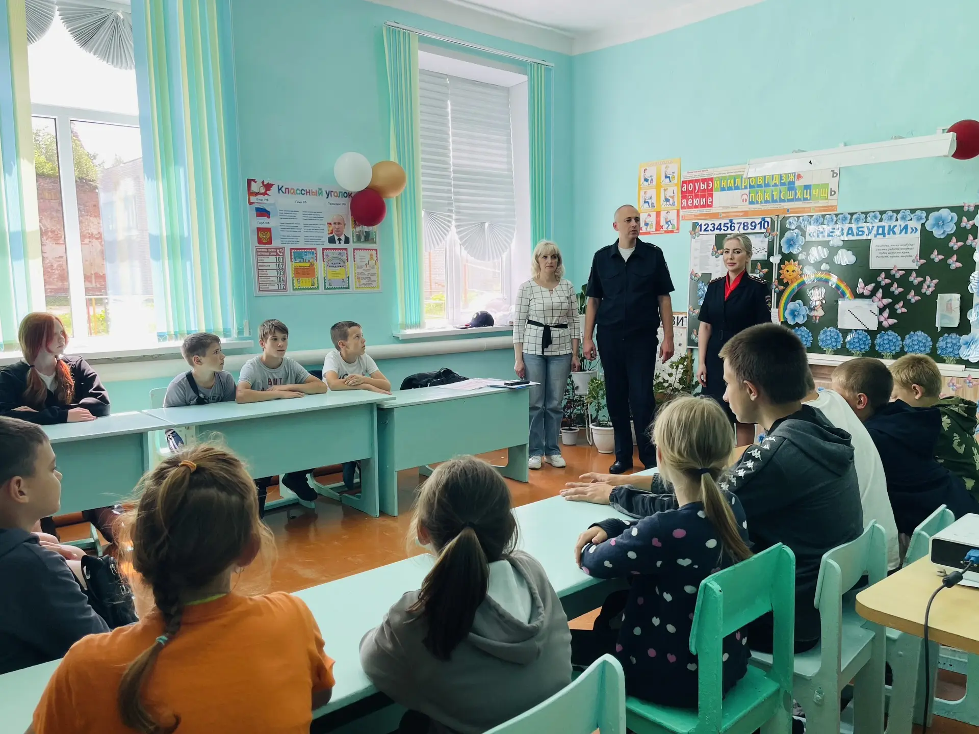 🎉 Сегодня в нашем пришкольном лагере с дневным пребыванием прошёл потрясающий День безопасности! ✨
