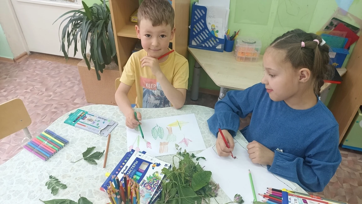 🌿 Двенадцатый день в лагере «Хранители планеты»

Сегодняшний день был посвящён внимательности и эко