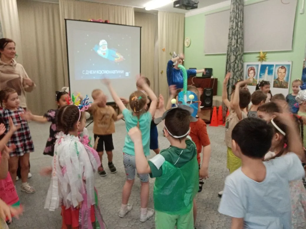 Космический привет от "Колобка"