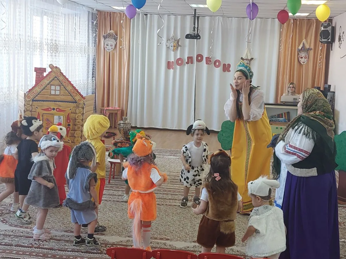 Сегодня настоящими артистами показали себя малыши из группы "Здоровейка". Ребята показа...