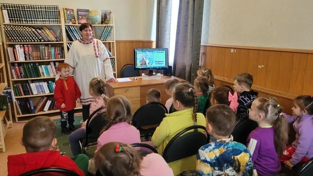 В Головтеевской сельской модельной библиотеке, в рамках Года единства народов России, прошел яркий и