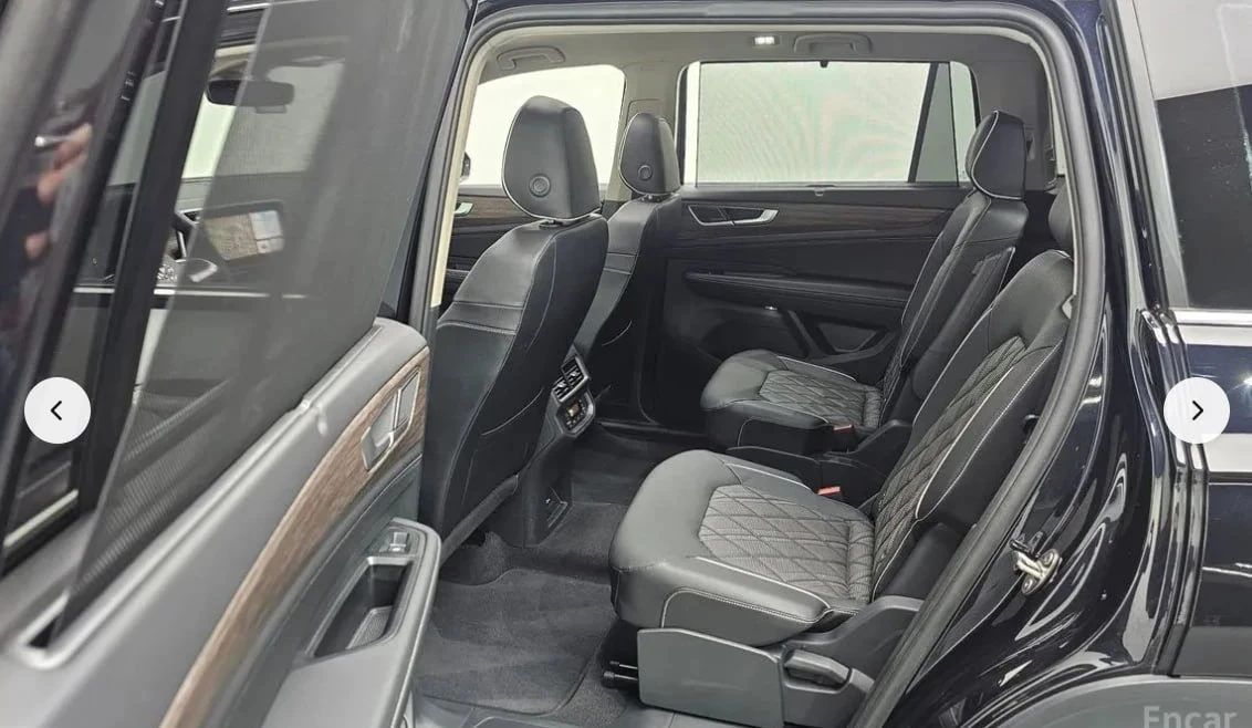 VOLKSWAGEN ATLAS 2.0 TSI R-LINE - идеально подходит для семей, ценящих комфорт, простор и мощность а