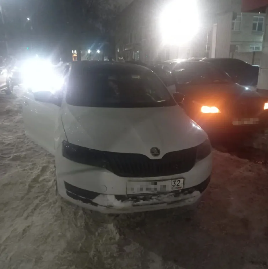 🚨 В Брянске полицейские задержали мужчину, устроившего ДТП на угнанном авто

39‑летний житель Брянс