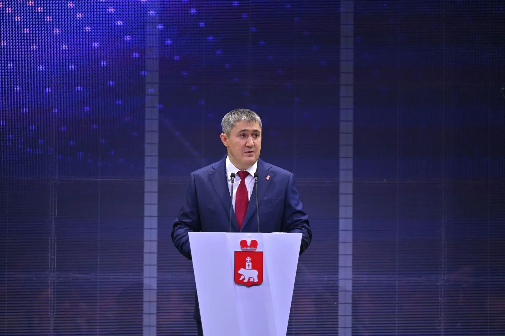 27 мая 2026 года губернатор Пермского края Дмитрий Махонин выступил с ежегодным послани...