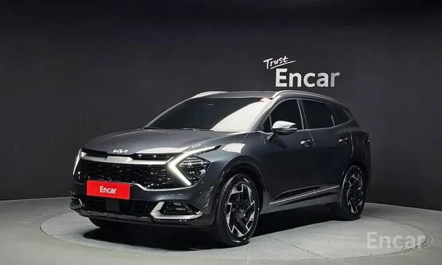 Марка/модель KIA Sportage
Год выпуска 2023

объем двигателя - 1.6 (180 л.с)
двигатель - бензин 
прив