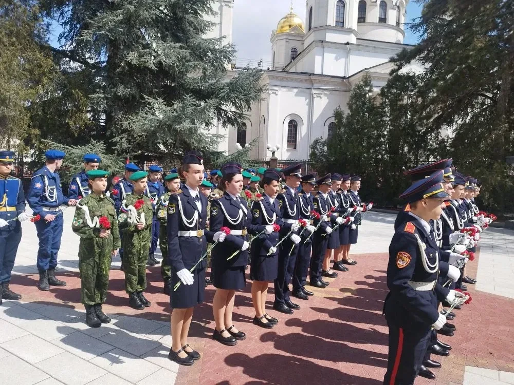 В сквере Победы у мемориала танка Т-34 состоялось торжественное открытие Муниципального...