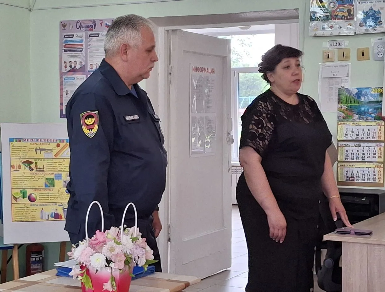 Сегодня в Краснодонецкой школе состоялось общешкольное родительское собрание, главной т...