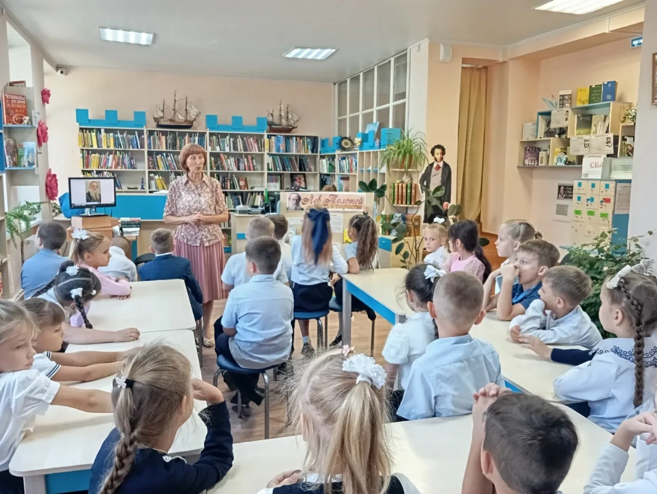 💛 Громкие чтения «Добрые истории для маленьких»