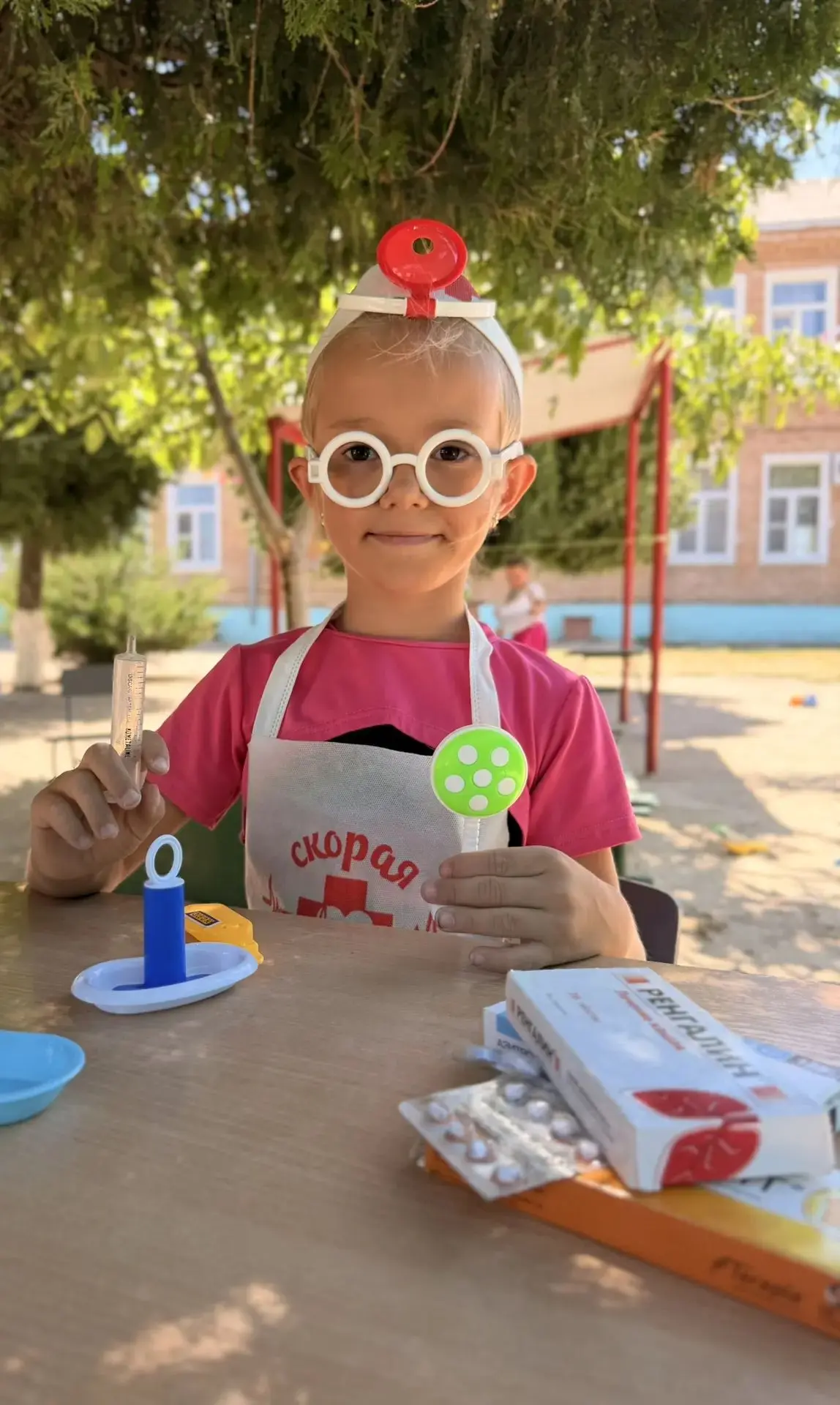 Сегодня у нас в старше-подготовительной группе было очень интересное занятие! Сначала ребята узнали 