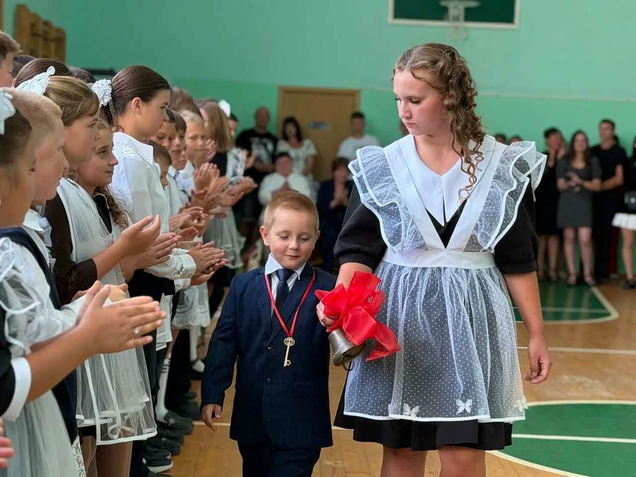 🎉Сегодня торжественные линейки, посвященные началу нового учебного года, прошли во все...