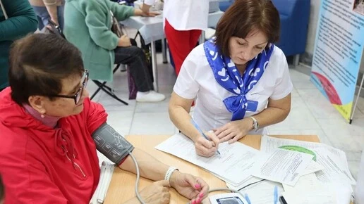 Куряне прошли экспресс-диагностику в Международный день пожилых