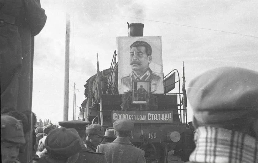 Прибытие первого поезда в Улаанбатар. Республика Монголии, 1949