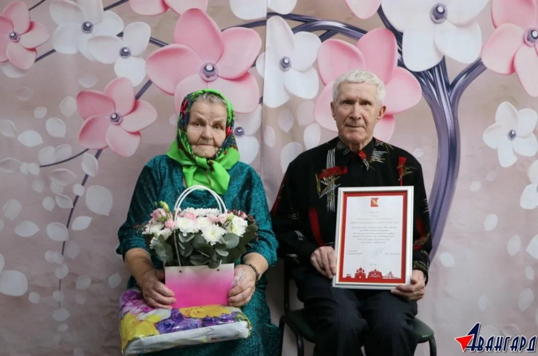 ❤ Супруги из Никольского округа отпраздновали 55-летие совместной жизни  Изумрудную свадьбу отметили