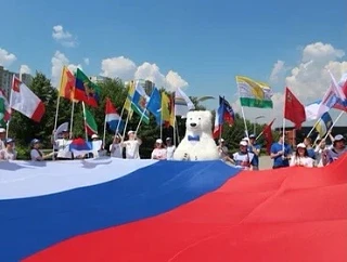 В Южном округе Москвы отметили День России патриотической акцией