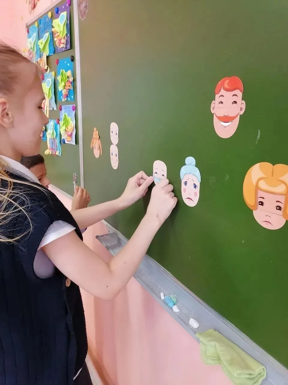 ✅ Неделя психологии ✅ ♻️♻️♻️ Ребята  младших классов были приглашены  психологами  Татьяной Валерьев