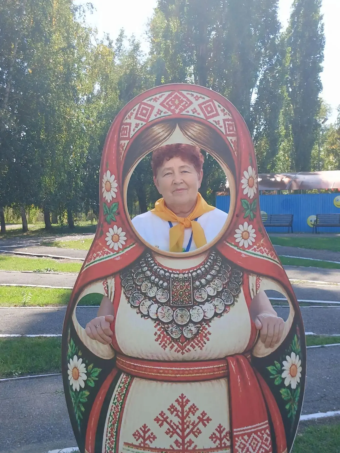 «Серебряные» волонтеры Аткарского КЦСОН, участники вокальной группы «Зоренька» приняли ...