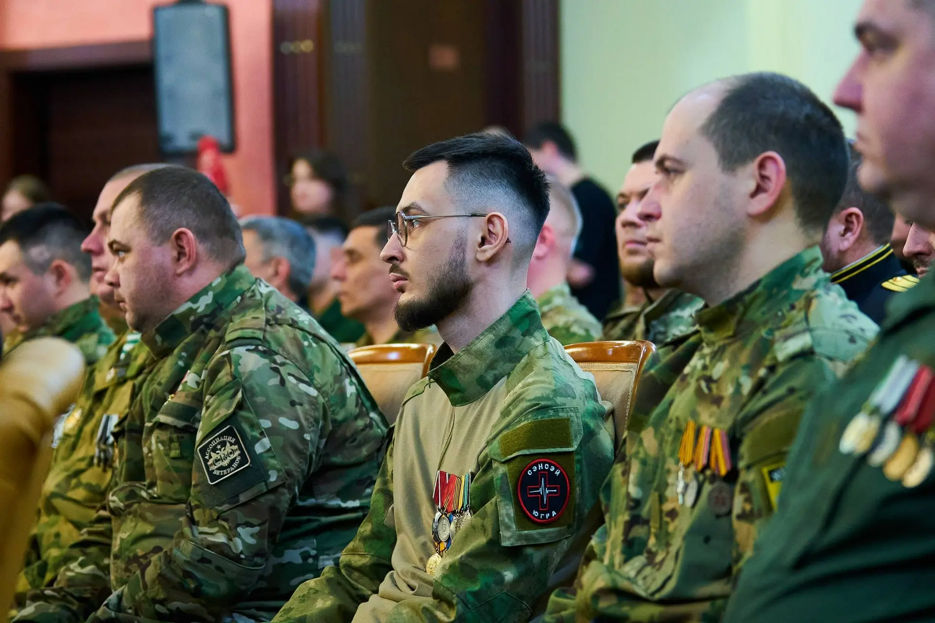 В преддверии Дня защитника Отечества вместе с участниками специальной военной операции, ветеранами б