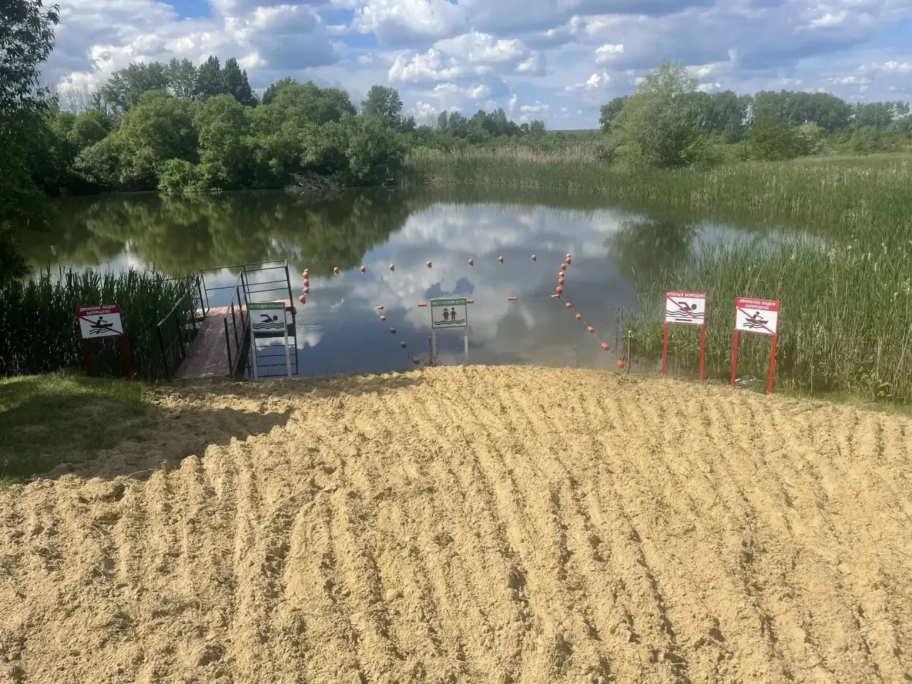 Продолжается профилактика на пляжах Красногвардейского округа!