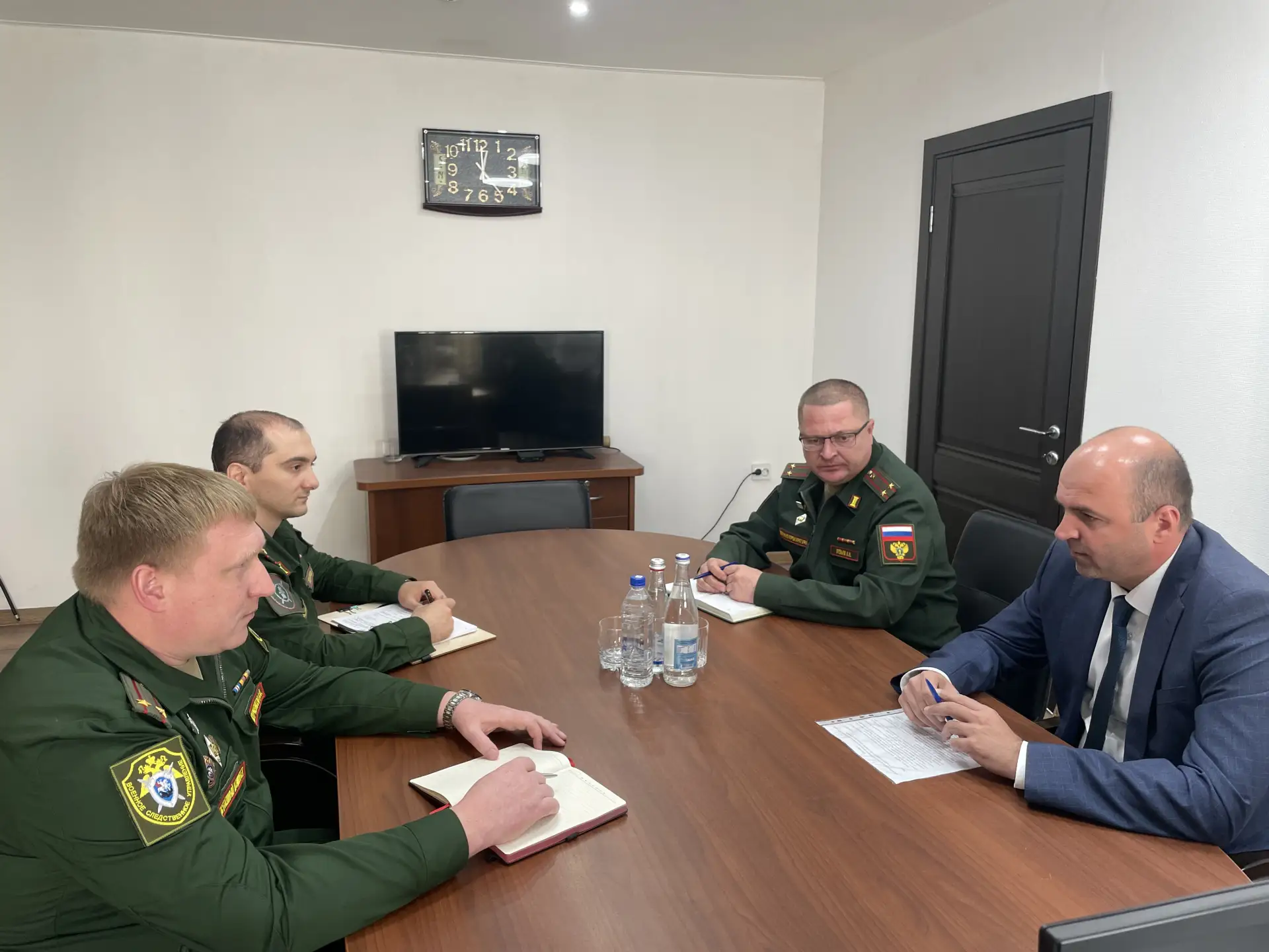 Состоялась рабочая встреча Уполномоченного по правам человека в Ингушетии с руководство...