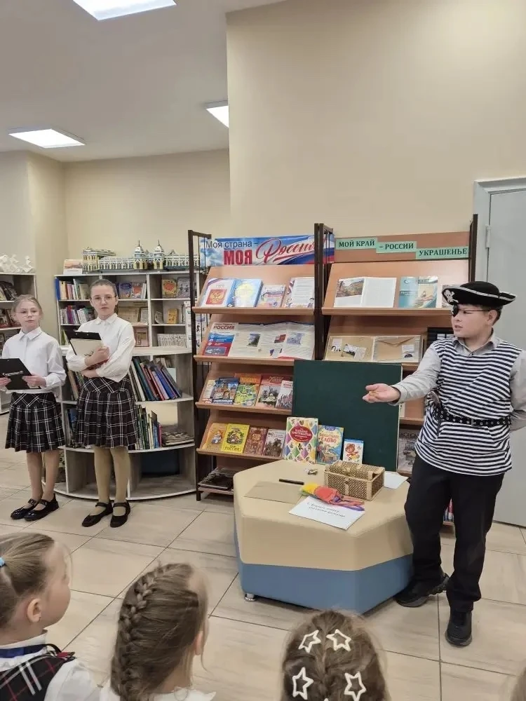 Вести из школьной библиотеки. В нашей библиотеке произошло значимое событие - торжественное посвящен