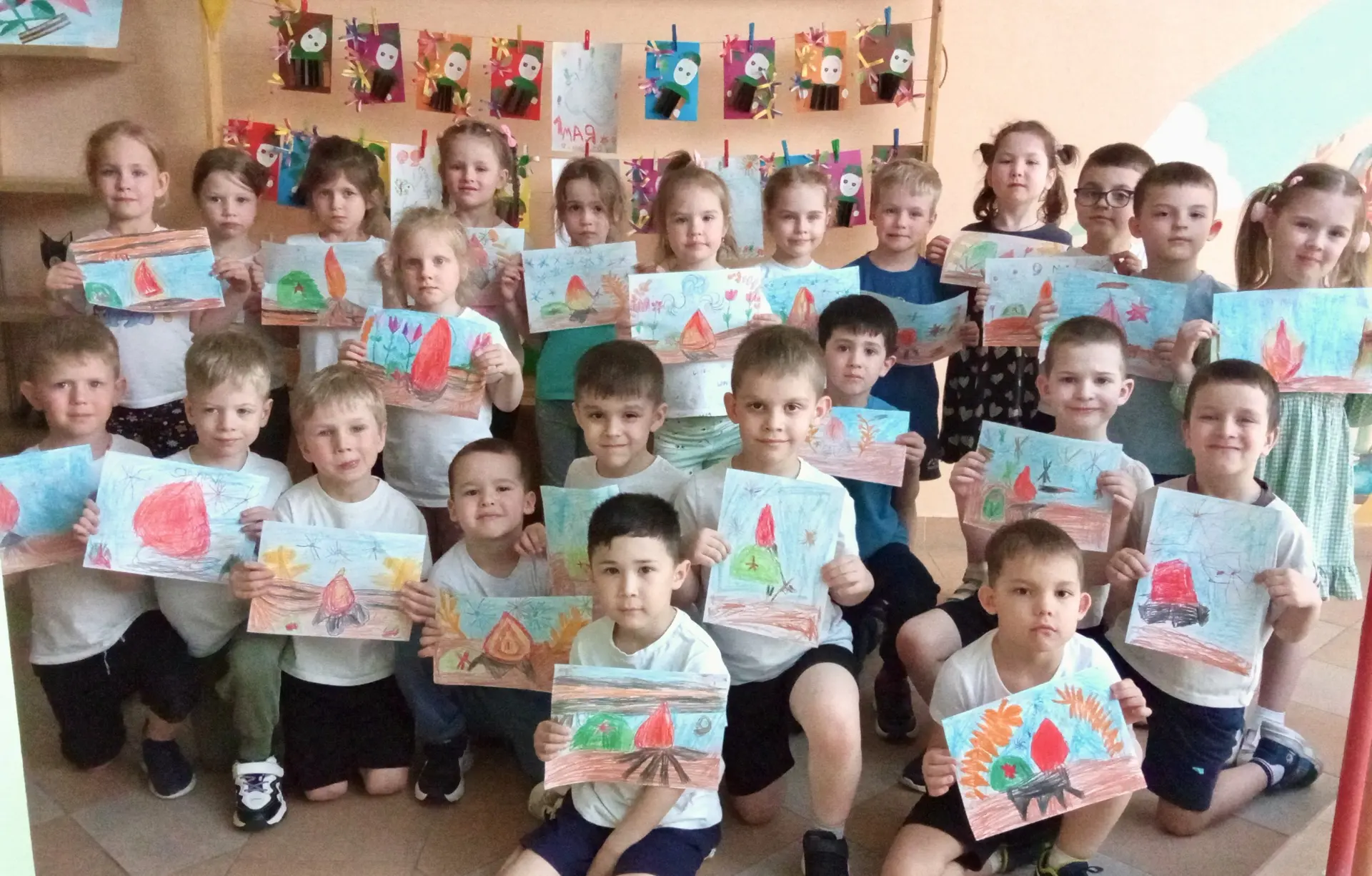 🕊 Наследники Победы: как в наших дошкольных группах отметили 9 Мая  🎗️ В преддверии 81-й годовщины В