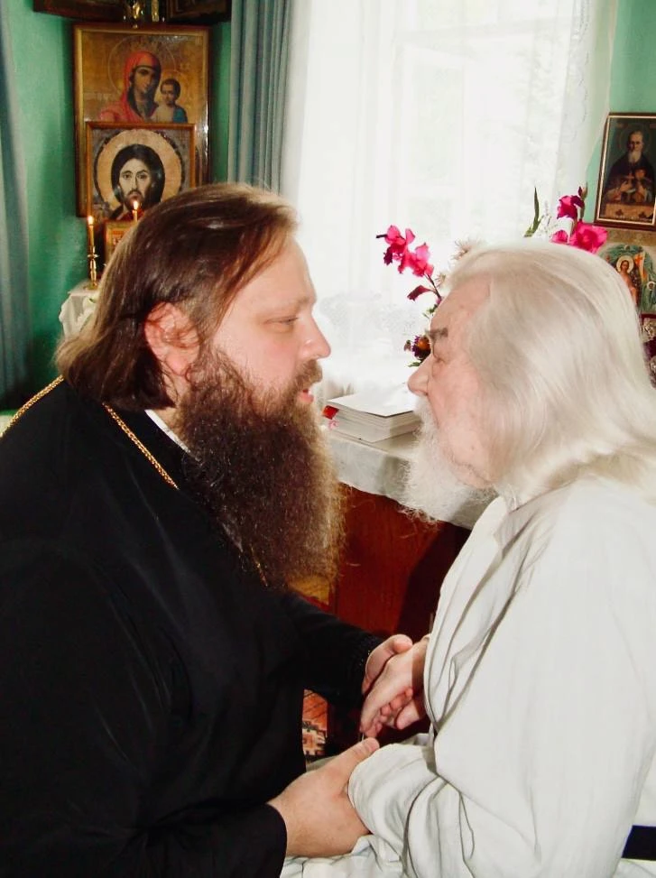 А ты Господу каждый день ручку давай, как младенец, пусть Он ведет тебя по жизни…
