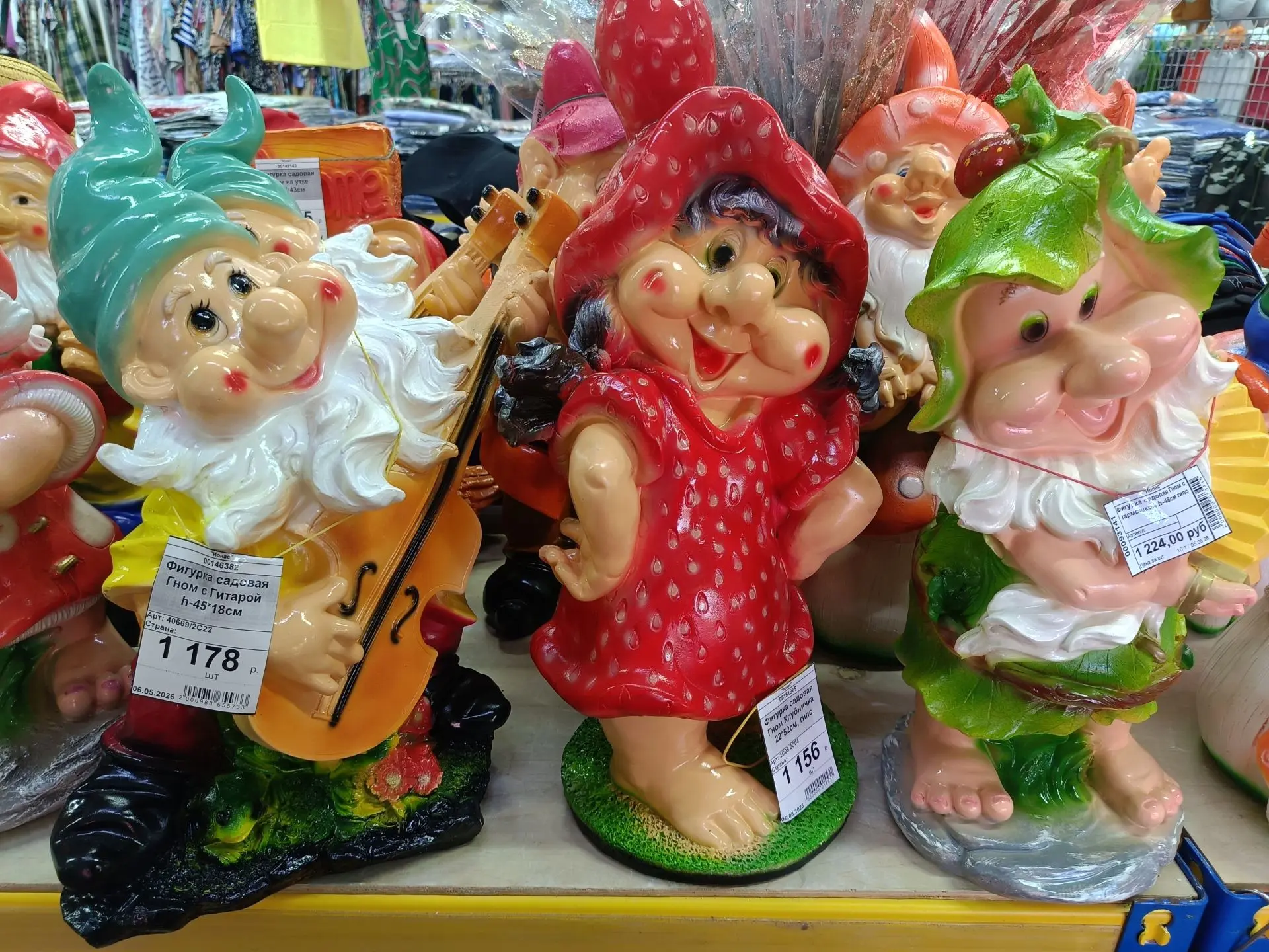 Большой выбор садовых фигурок!