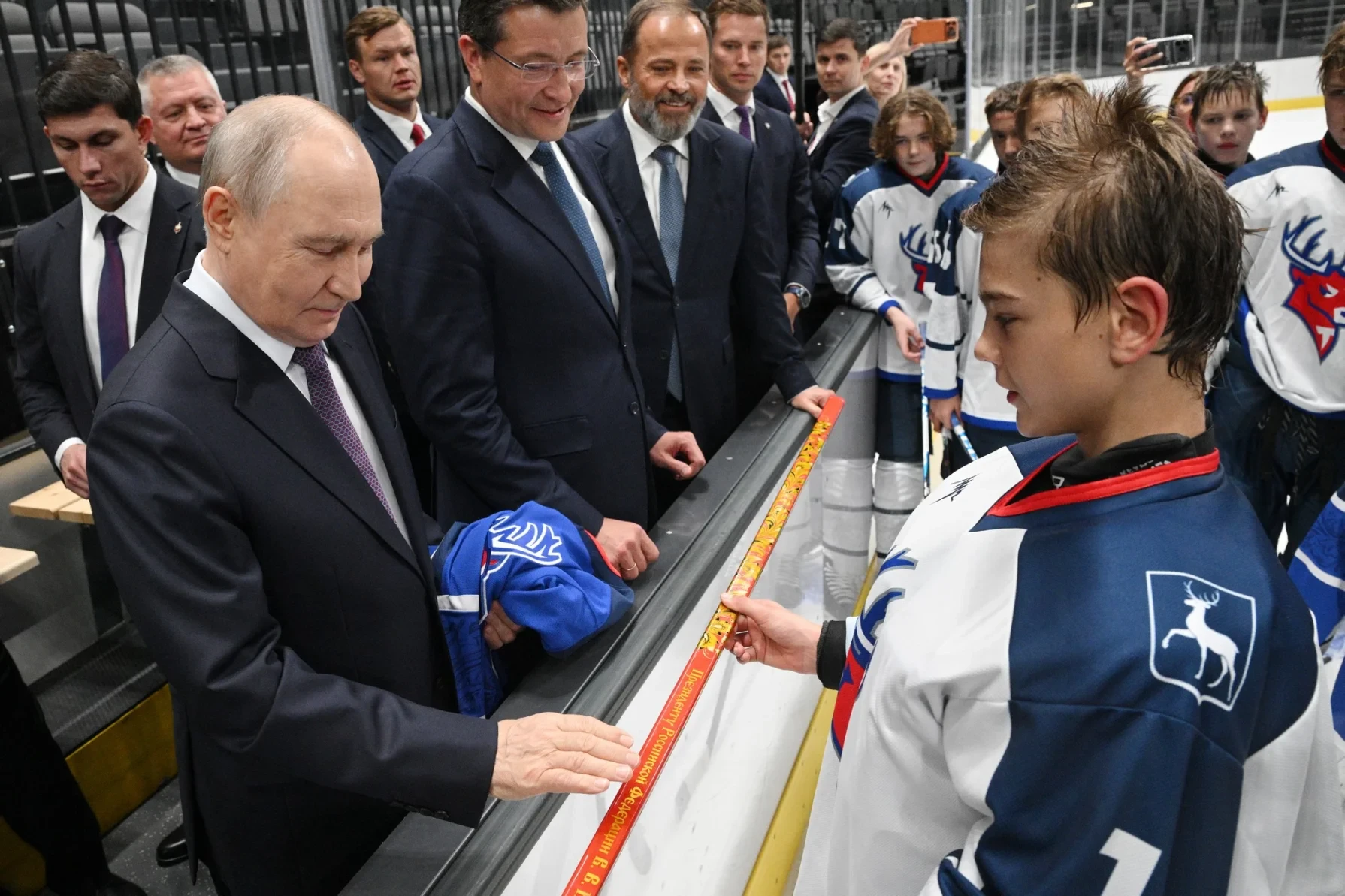 Президент России Владимир Путин, полпред Президента РФ в ПФО Игорь Комаров и губернатор...