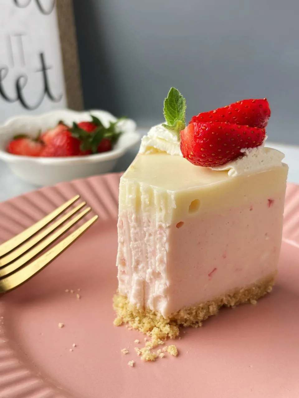 🍓 Почему сборник летних десертов должен быть у каждой хозяйки - и я не преувеличиваю 😊

Летом всё 