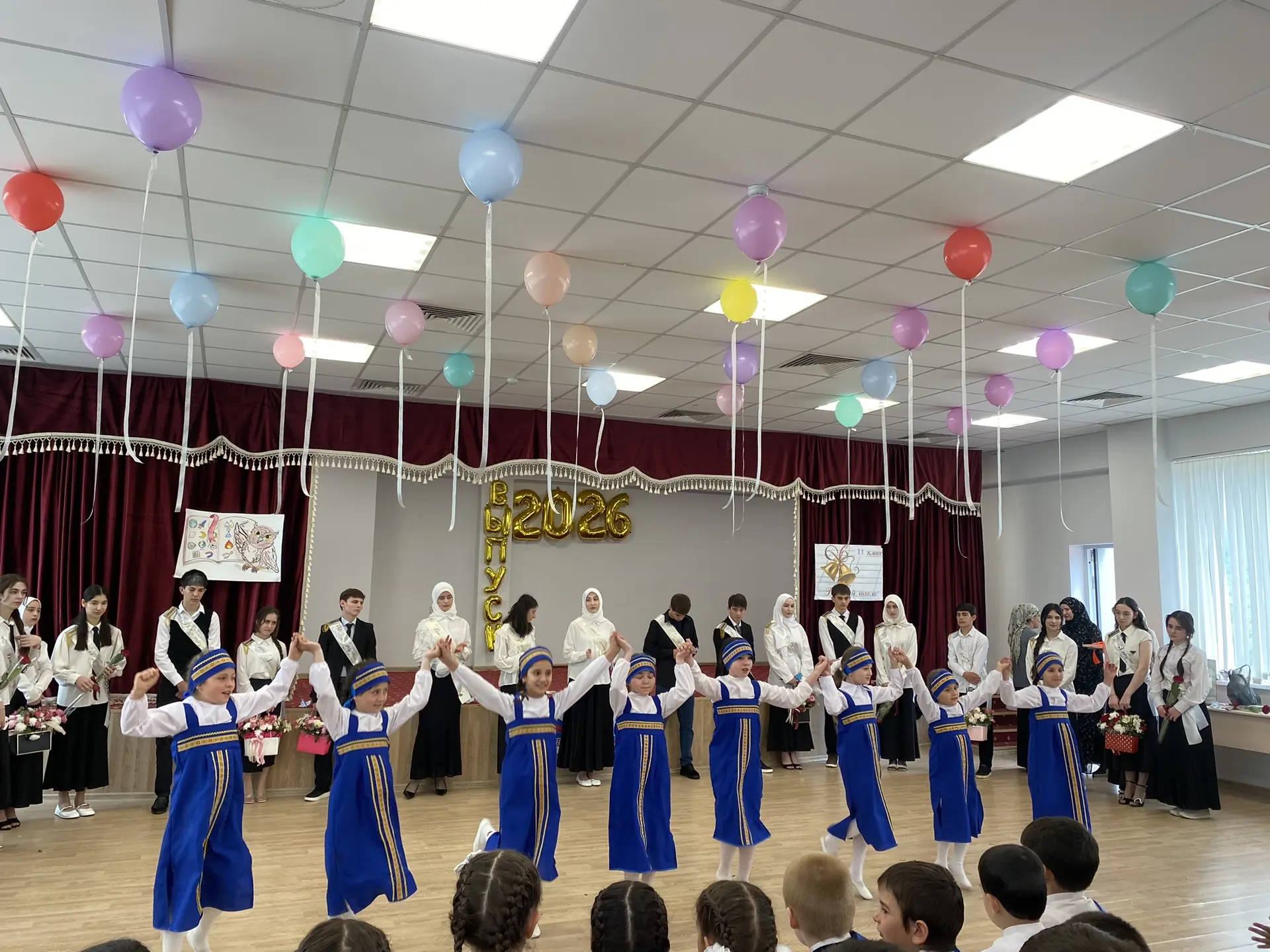 Сегодня творческие коллективы МКУ «ДК с.п. Мужичи» провели праздничный концерт в ГБОУ С...